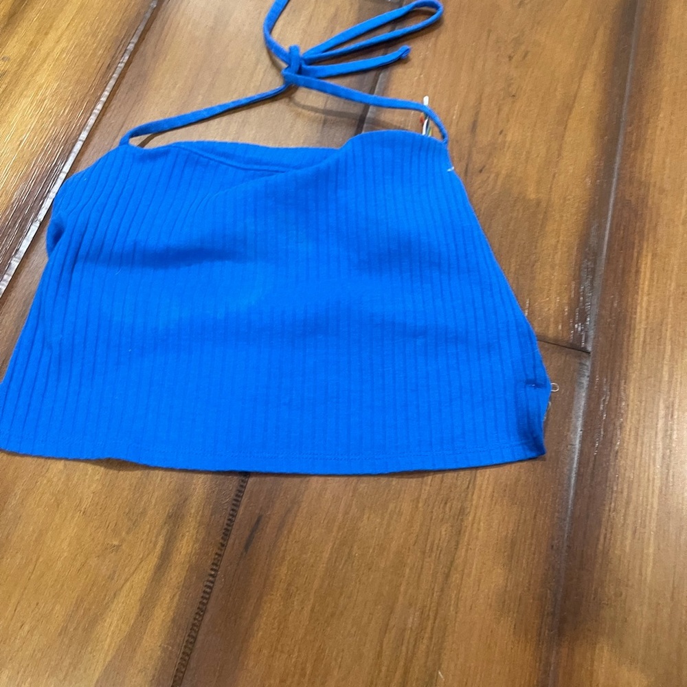 blue ripped crop top